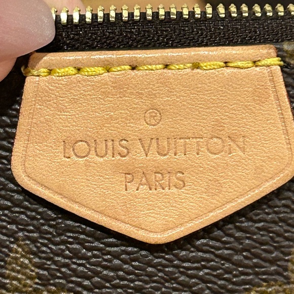 Louis Vuitton multi Pochette Accessories - Picture 8 of 16